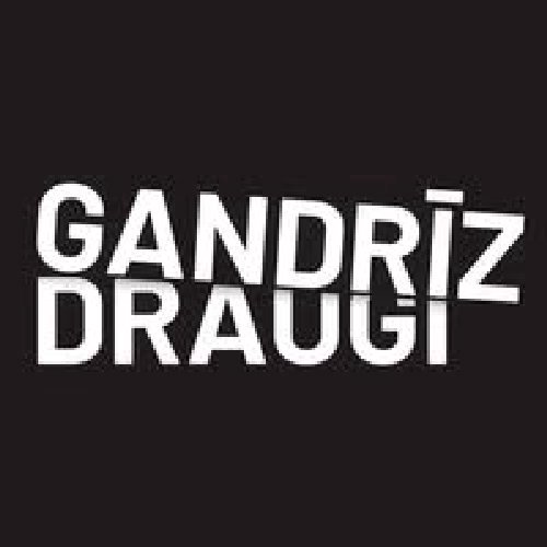 Gandrīz Draugi